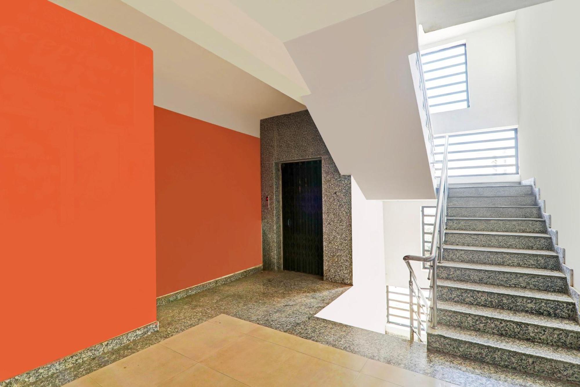 Super Hotel O Jankipuram Near Sahara State Formerly Basera Homes Hasanganj Exterior photo